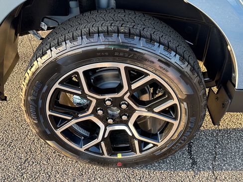 New 2026 Ford Maverick Lariat image 18