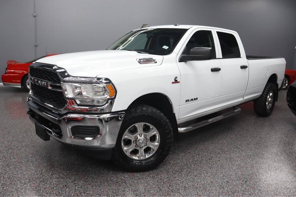Used 2020 RAM 2500 Tradesman w/ Chrome Appearance Group AWD/4WD image 1