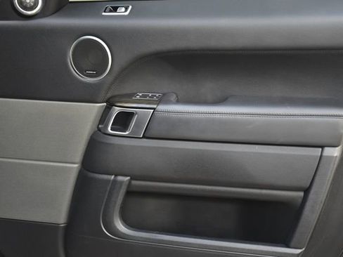 Used 2021 Land Rover Range Rover Sport HSE Silver Edition image 31