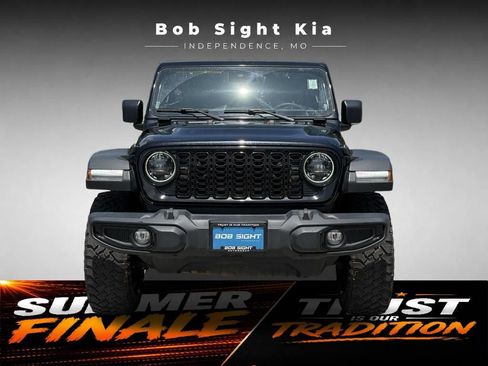 Used 2024 Jeep Wrangler Unlimited Sport AWD/4WD image 24