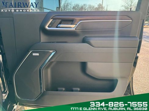 Used 2024 GMC Sierra 2500 SLT w/ SLT Premium Package image 29