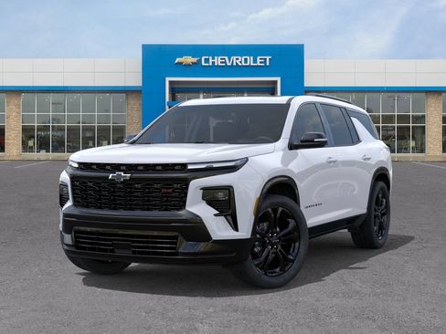 New 2027 Chevrolet Traverse RS w/ LPO, Floor Liner Package AWD/4WD image 6