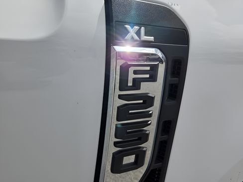 Used 2026 Ford F250 XL AWD/4WD image 33