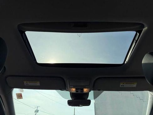 Used 2023 Honda Odyssey EX-L image 19