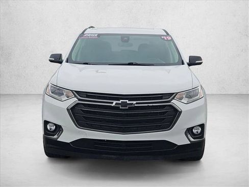 Used 2019 Chevrolet Traverse Premier w/ Redline Edition image 2