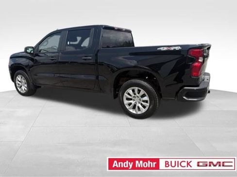 Used 2023 Chevrolet Silverado 1500 Custom AWD/4WD image 9
