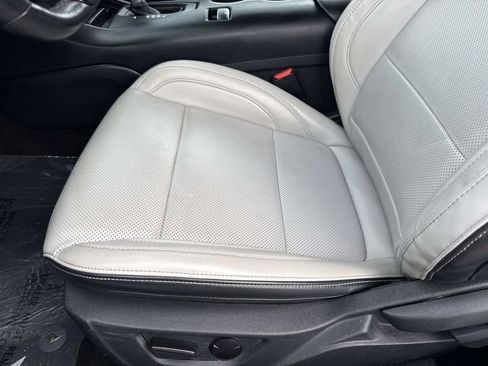 Used 2024 Ford Mustang Premium RWD image 18