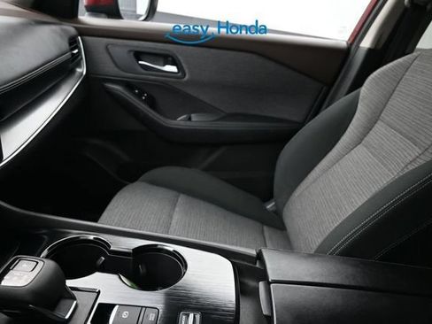 Used 2023 Nissan Rogue SV FWD image 13