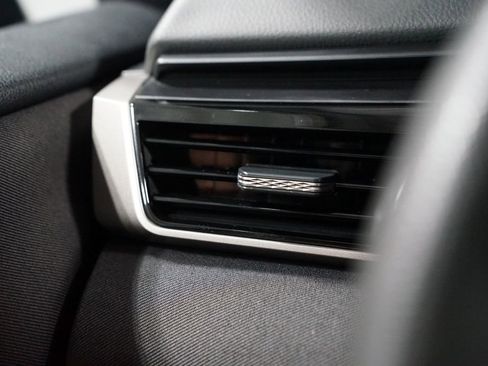 Used 2025 Toyota Camry LE FWD image 24