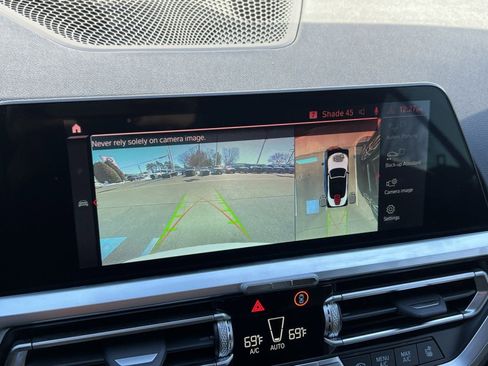 Used 2023 BMW M4 xDrive Competition w/ Executive Package image 16