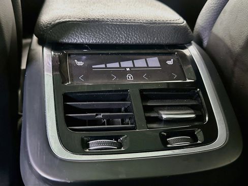 Used 2019 Volvo XC60 T6 Inscription w/ Protection Package AWD/4WD image 26