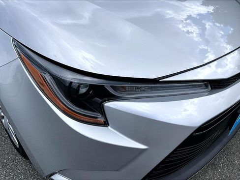 Used 2024 Toyota Corolla LE FWD image 33