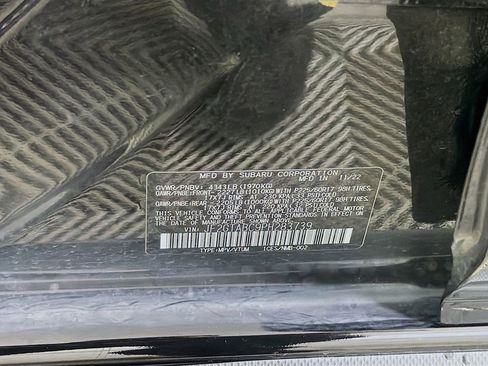 Used 2023 Subaru Crosstrek 2.0i image 32