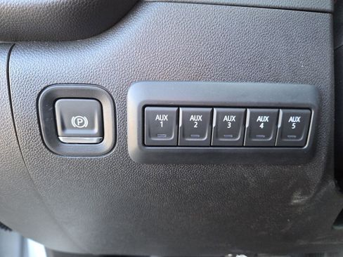 New 2026 GMC Sierra 3500 Pro w/ Convenience Package image 11