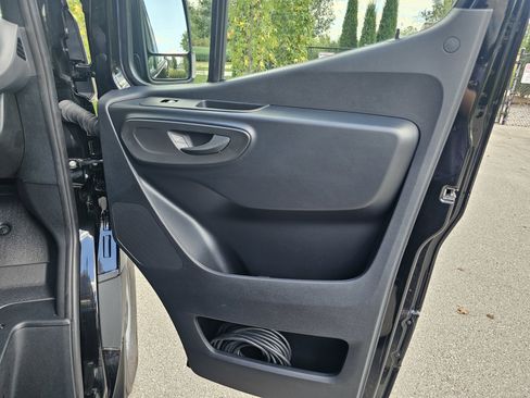 New 2024 Mercedes-Benz Sprinter 144 Cargo w/ Acoustic Package image 19