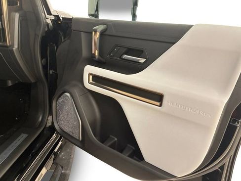 Used 2024 GMC Hummer EV 2X image 14