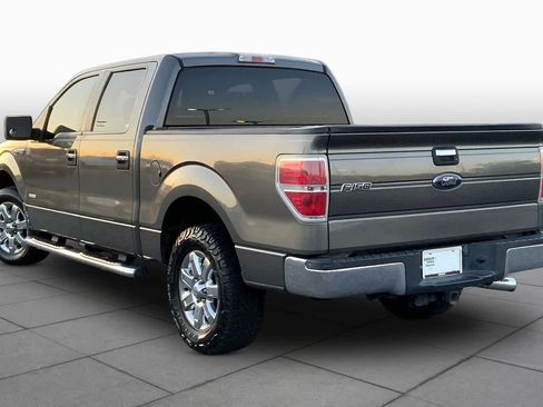 Used 2013 Ford F150 XLT w/ XLT Chrome Pkg image 12