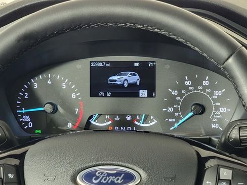 Used 2022 Ford Escape SE w/ SE Sport Appearance Package image 29