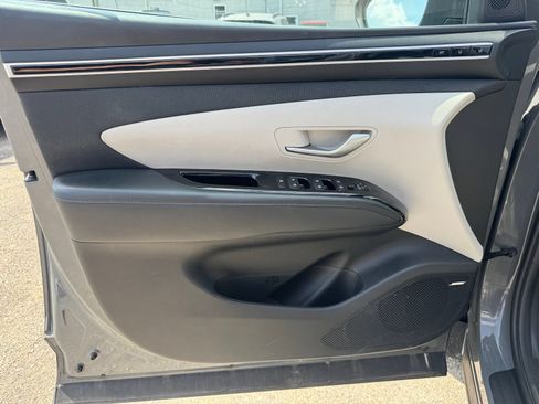 Used 2024 Hyundai Tucson Limited FWD image 11