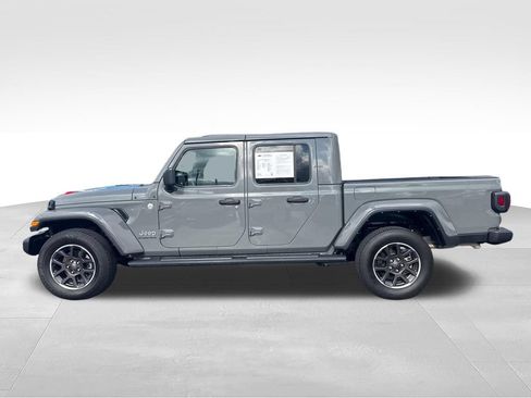 Used 2023 Jeep Gladiator Overland AWD/4WD image 4