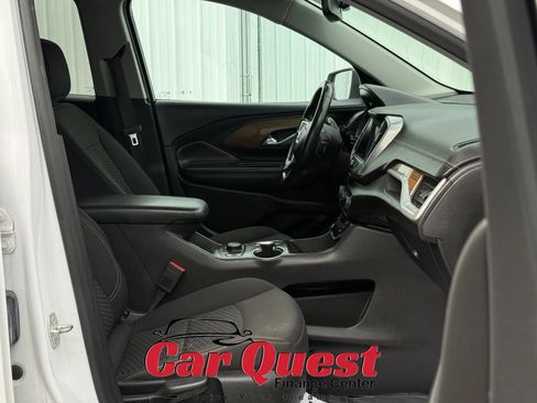 Used 2018 GMC Terrain SLE w/ Driver Convenience Package FWD image 17