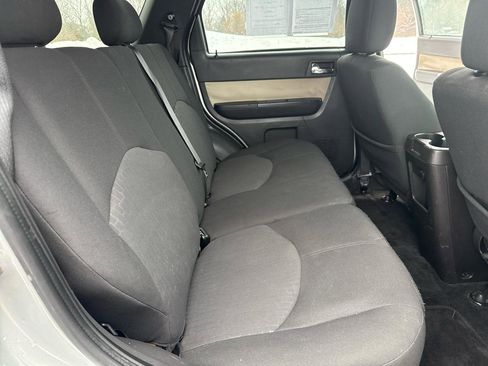 Used 2009 Mercury Mariner FWD 4dr V6 image 18