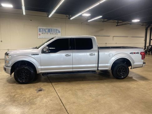 Used 2015 Ford F150 Platinum w/ Equipment Group 701A Luxury image 6