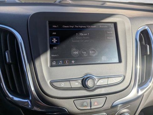 Used 2023 Chevrolet Equinox LT image 8