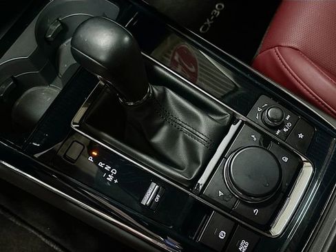 Used 2024 MAZDA CX-30 AWD 2.5 S w/ Preferred Package image 18