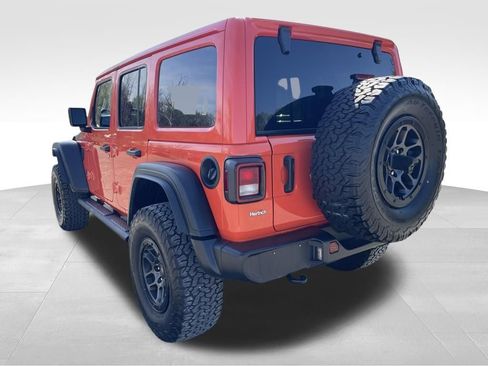 Used 2023 Jeep Wrangler Unlimited Sport image 13