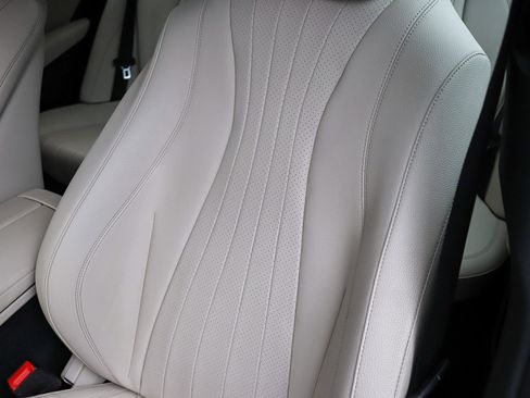 Used 2019 Mercedes-Benz E 450 4MATIC Wagon image 23