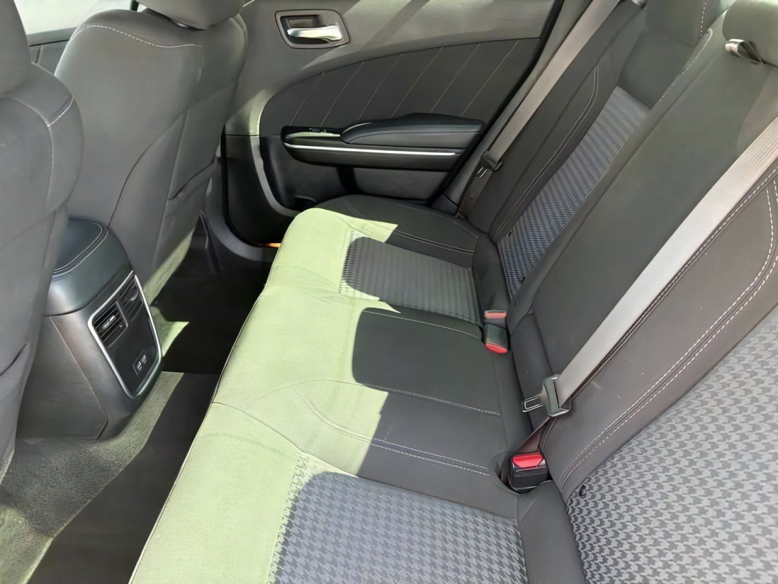 Used 2023 Dodge Charger SXT RWD image 11