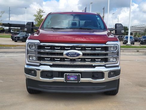 Used 2025 Ford F250 Lariat w/ Lariat Ultimate Package AWD/4WD image 2