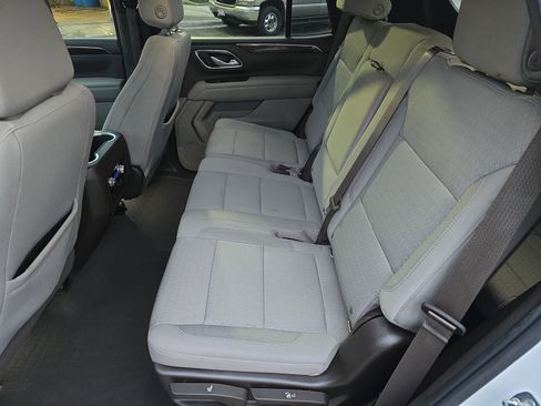 Used 2021 GMC Yukon SLE image 16