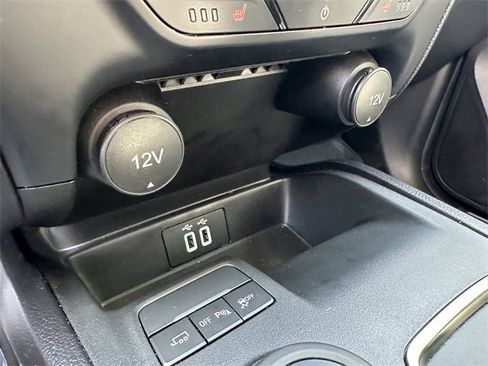 Certified 2022 Ford Ranger XLT w/ Equipment Group 302A High image 24