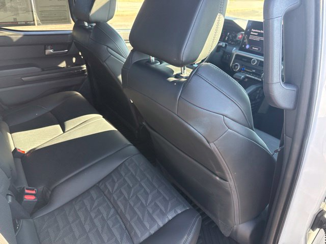 Used 2024 Toyota Tacoma TRD Off-Road w/ TRD Off Road Premium Package AWD/4WD image 17