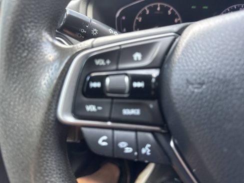 Used 2019 Honda Accord LX image 24