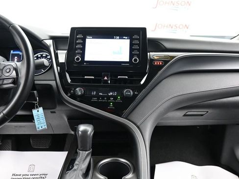 Used 2024 Toyota Camry SE FWD image 22