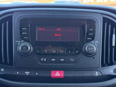 Used 2017 RAM ProMaster City Tradesman FWD image 12
