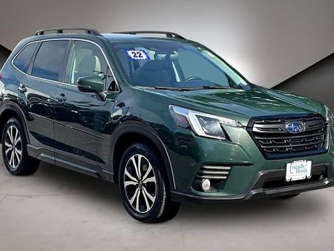 Used 2022 Subaru Forester Limited AWD/4WD image 3
