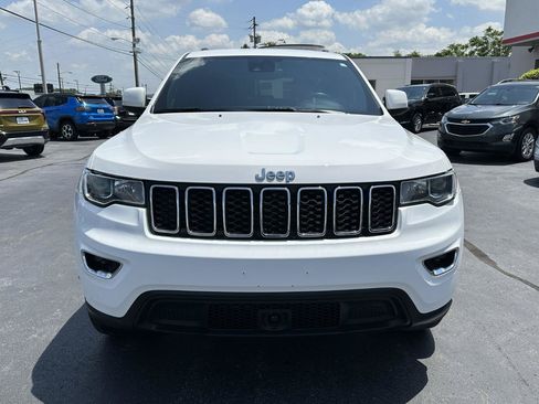 Used 2021 Jeep Grand Cherokee Laredo X AWD/4WD image 7