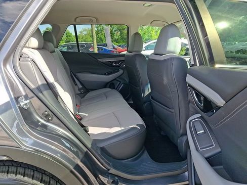 Used 2022 Subaru Outback Limited AWD/4WD image 46