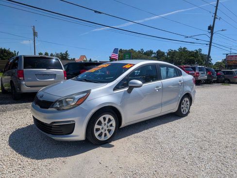 Used 2016 Kia Rio LX image 1