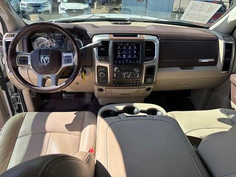 Used 2018 RAM 2500 Laramie AWD/4WD image 30
