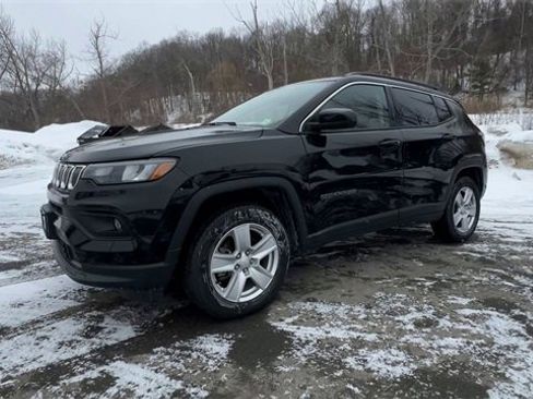 Used 2022 Jeep Compass Latitude w/ Convenience Group image 4