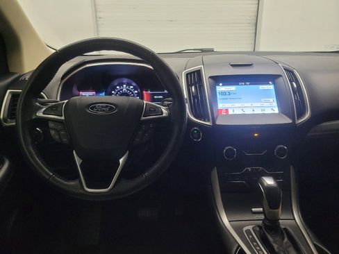 Used 2016 Ford Edge SEL w/ Equipment Group 201A AWD/4WD image 22