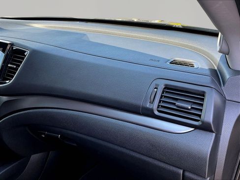 Used 2022 Honda Pilot Black Edition image 27