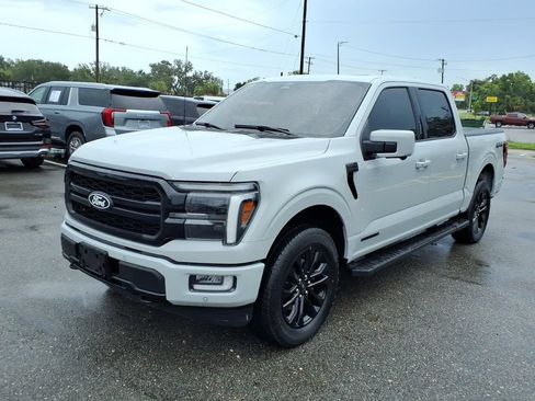 Used 2024 Ford F150 Lariat w/ Equipment Group 502A High AWD/4WD image 3