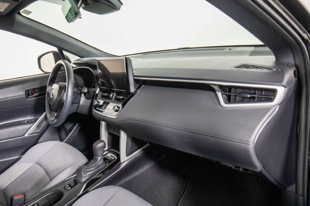 Used 2025 Toyota Corolla Cross AWD Hybrid image 19