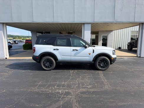 New 2026 Ford Bronco Sport Badlands w/ Badlands Tech Package AWD/4WD image 2